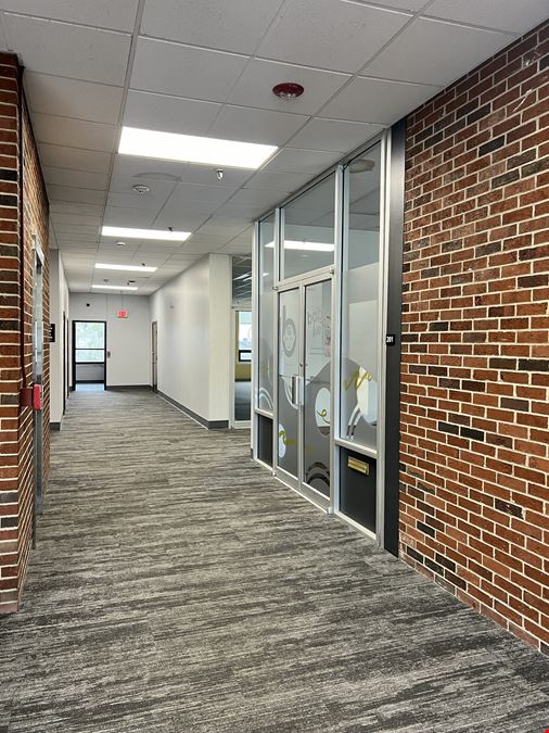 Prime Retail / Office Space