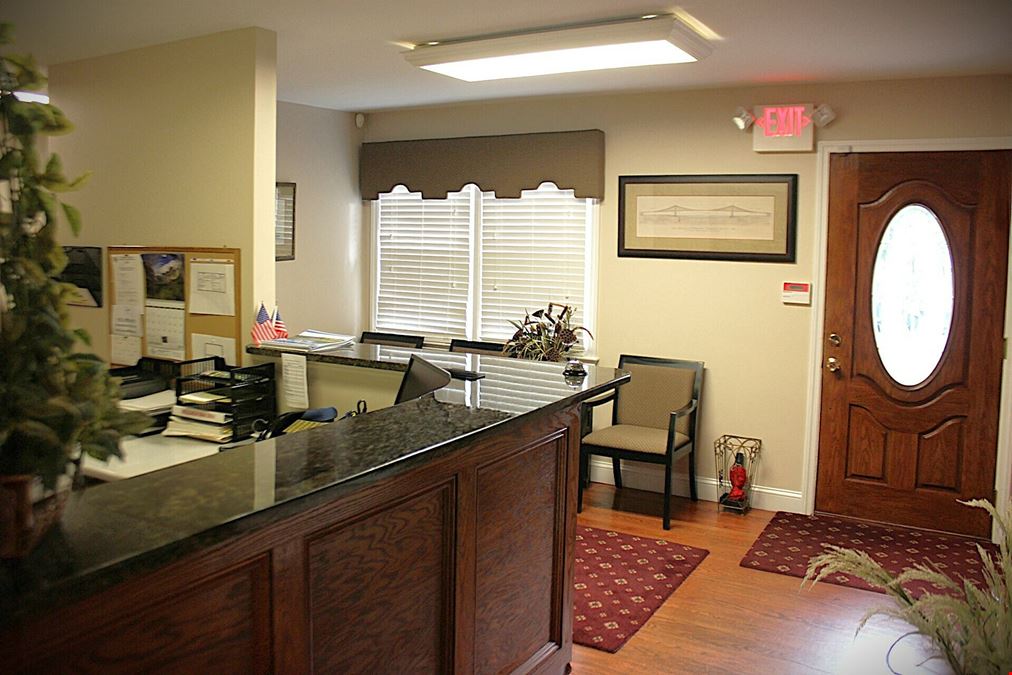 MEDICAL OR PROFESSIONAL OFFICE RENOVATED