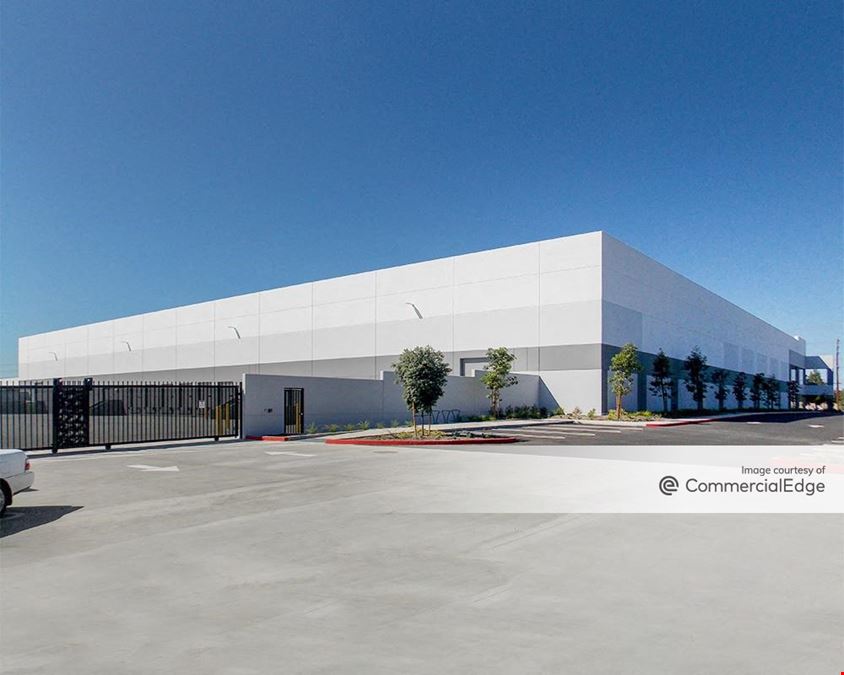 Harbor Gateway Business Center - 1585 MacArthur Blvd