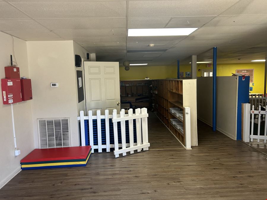 1210 Saint Johns Ave