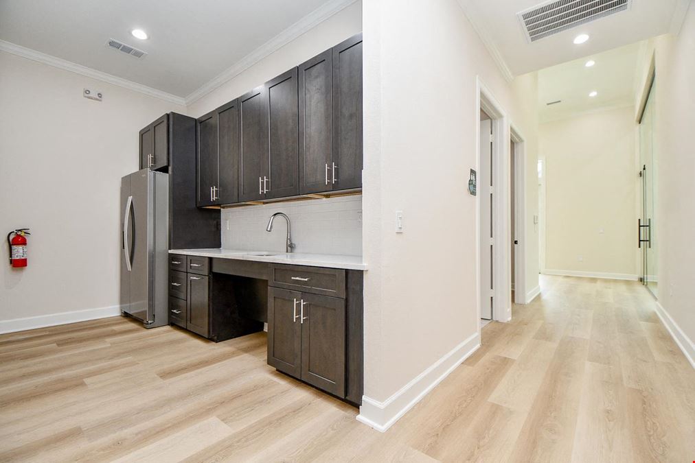 1325 Main St Unit 502