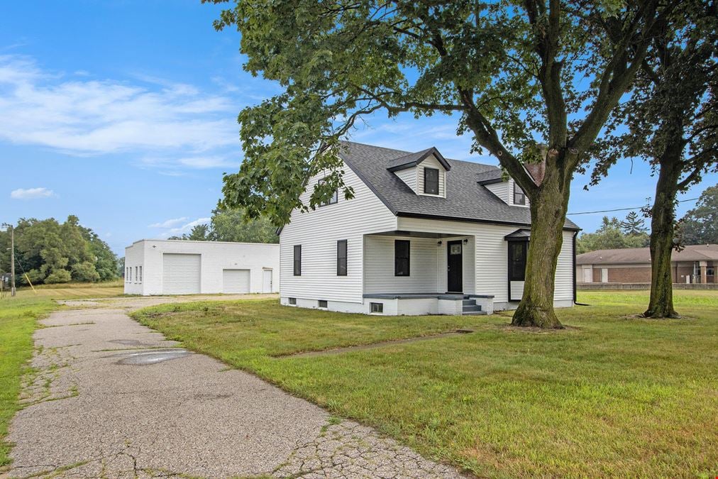 1203 E Centre Ave
