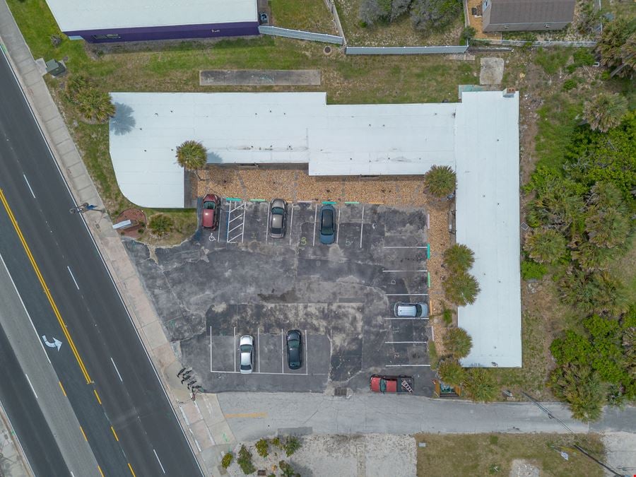 Pineapple Shores Motel