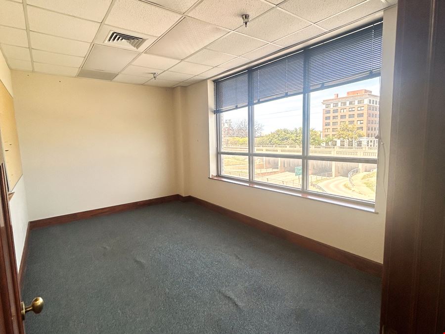 Lauren Office Building