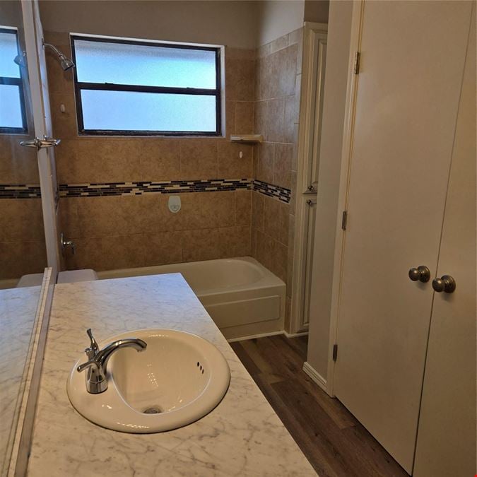 187 Antry Drive, Catoosa, OK 74015