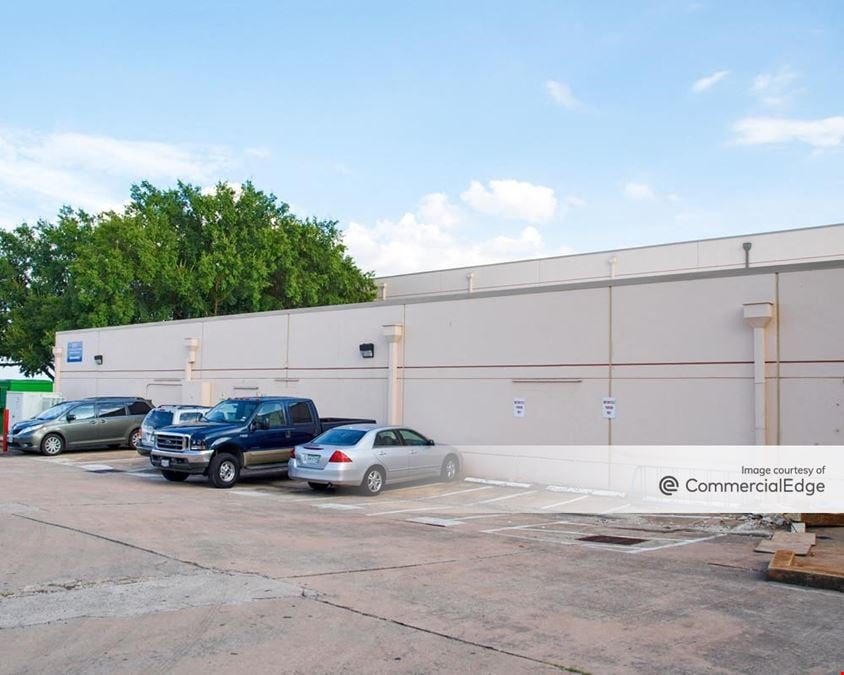 6330 East US Highway 290