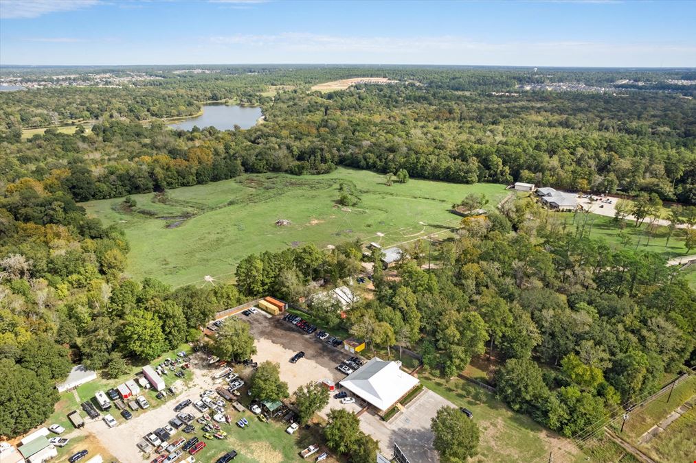 Former Creekwood Shooting Sports - 12824 Hwy 105