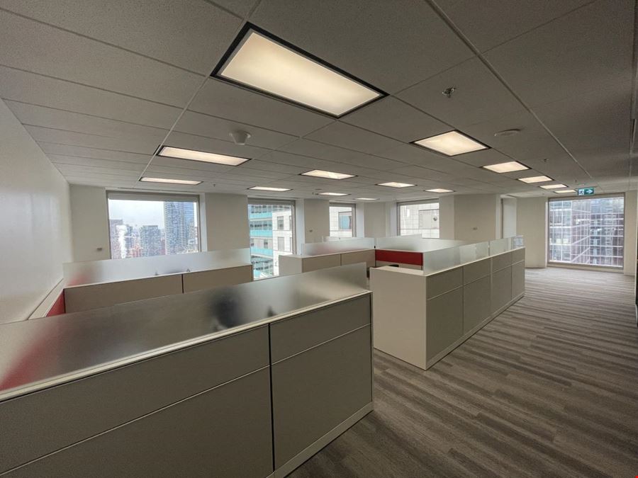 40 King Street West Suite 3300