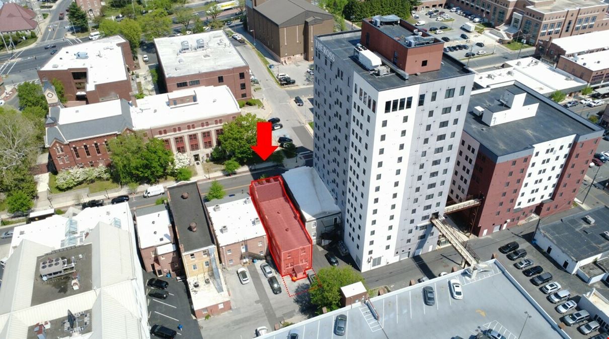126 E Main St