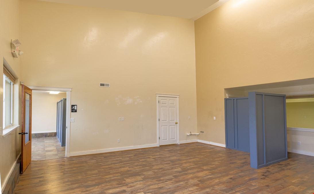 3390 Colton Unit B
