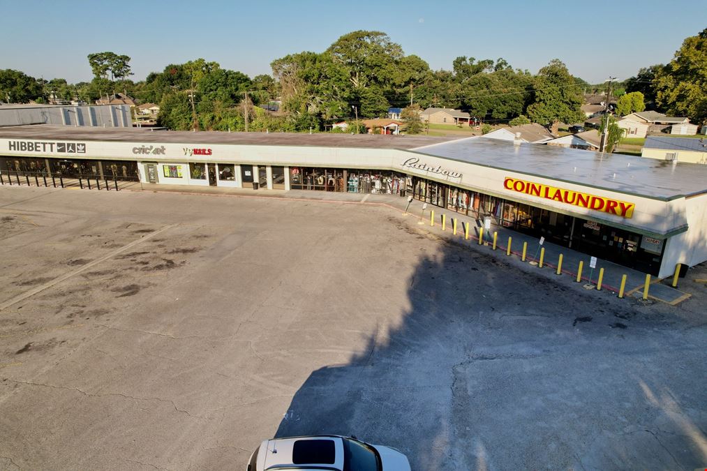 Parkway Plaza