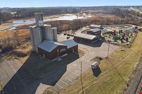 3883 W Carleton Rd