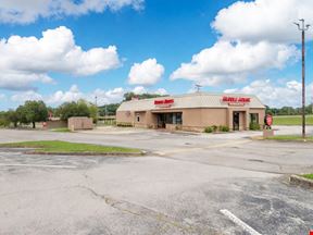 Key Village Shopping Center - Outparcel