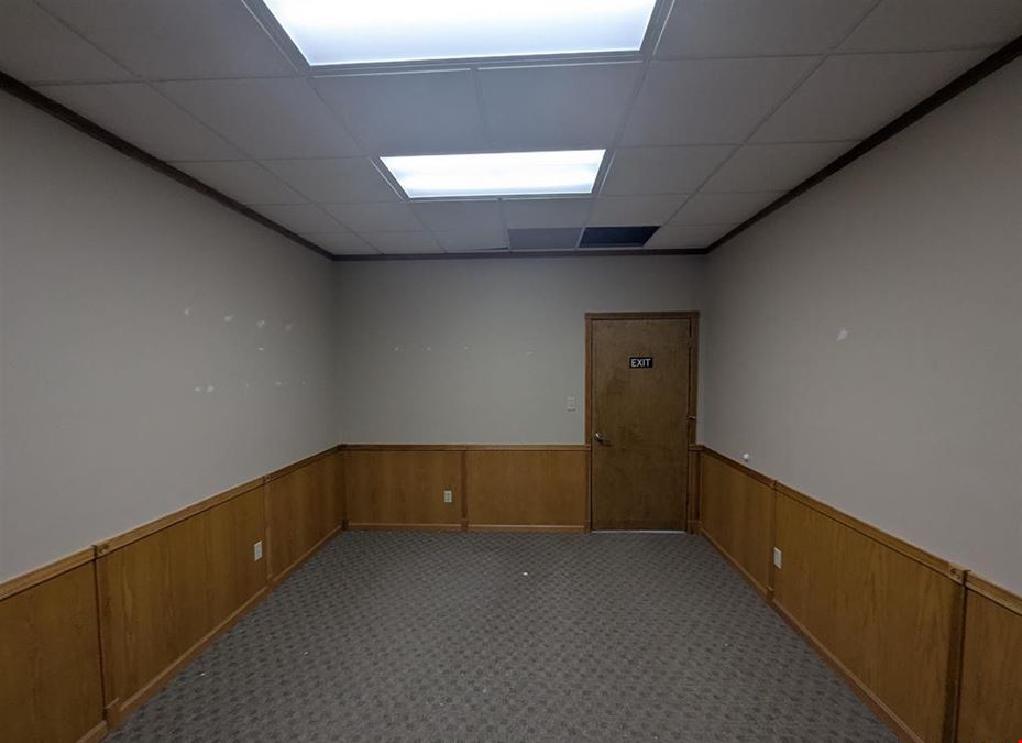 2001 W Willow Knolls Dr Micro Suite B