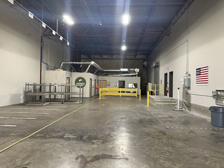 Excellent Warehouse - 855 Boling Street