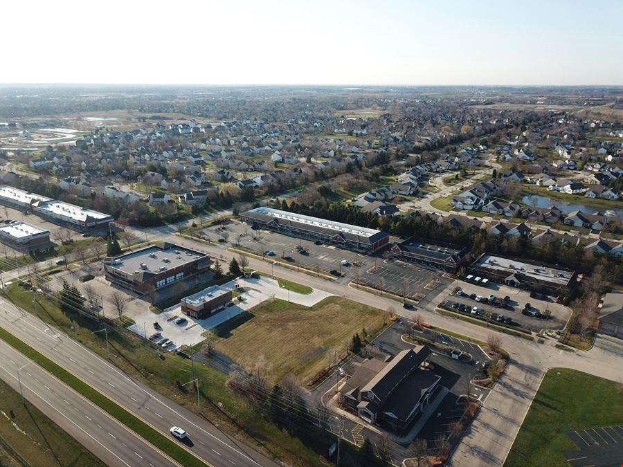 Square Barn Commons Outlot