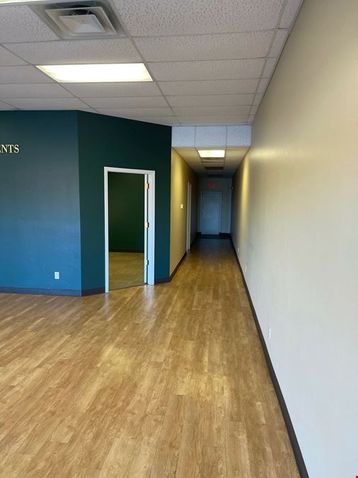Retail / Office Space in Ponca City