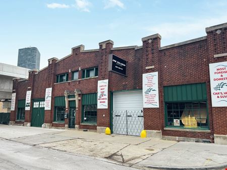 Preview of Industrial space for Rent at 1123 W Catalpa