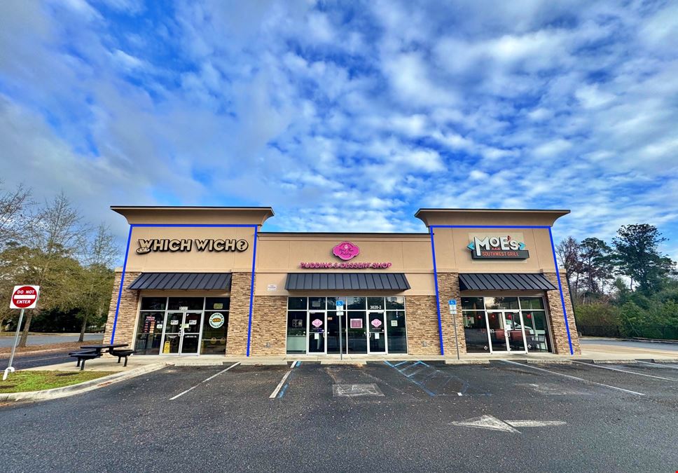 Walker Plaza - Retail
