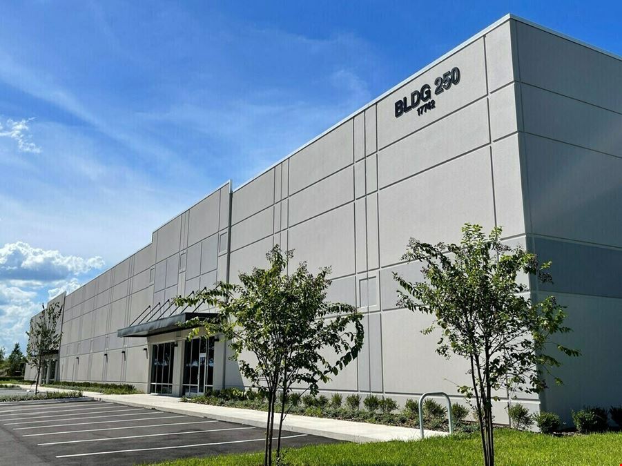 Alachua Commerce Center