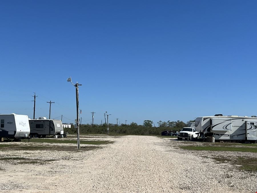 Bastrop Bayou RV Park, 2400 CR 595, Angleton, TX, 77515