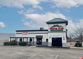 FREESTANDING RESTAURANT AT PAWNEE & SENECA