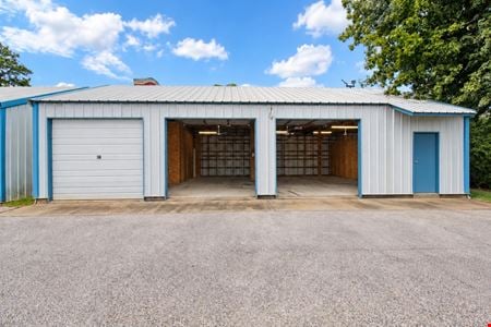 Preview of Industrial space for Rent at 1505 League Line Rd