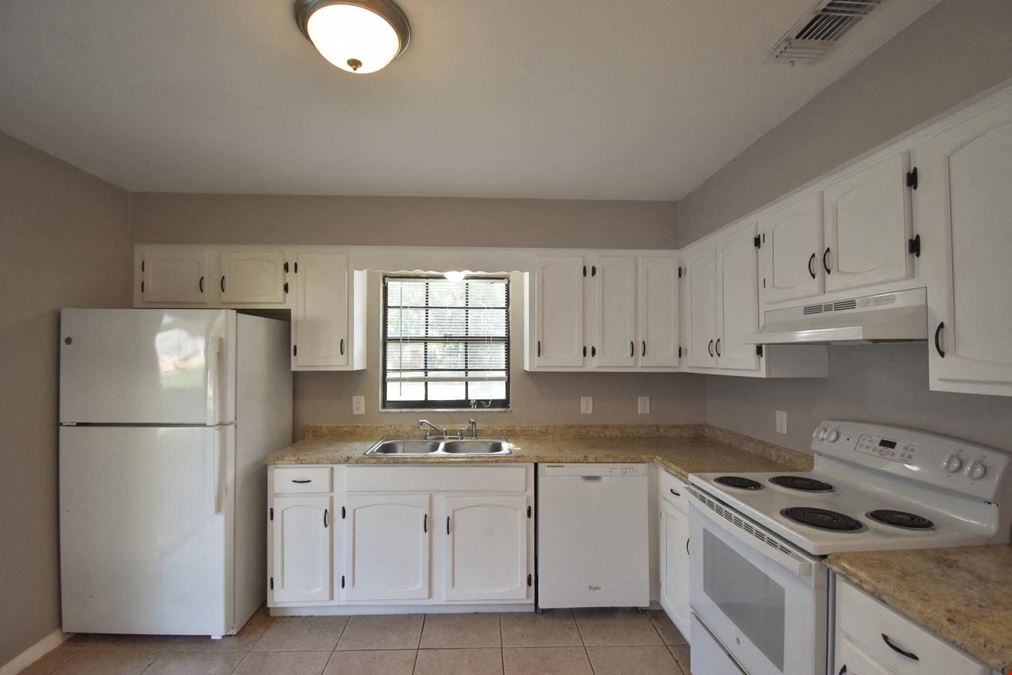 Oviedo Oaks Villas 