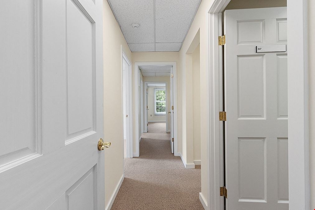 233 Ayer Rd