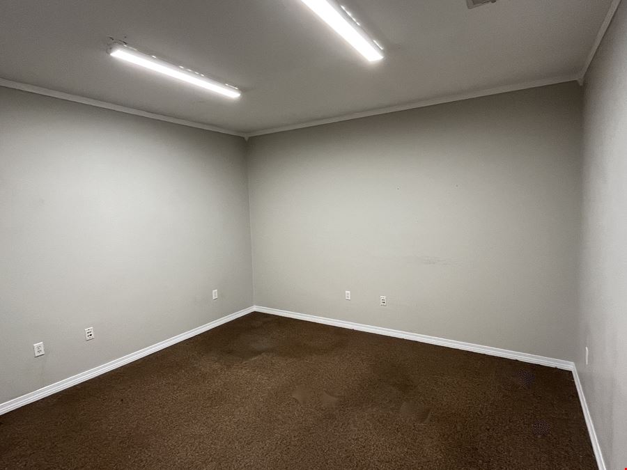 Geronimo Plaza Commercial Condo