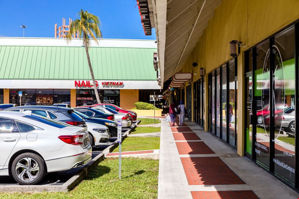 Promenade Plaza