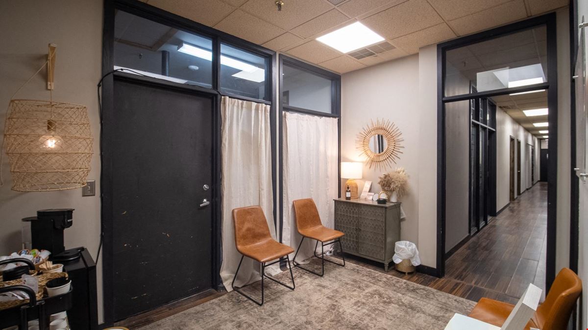 The 300 1st Historic Suites