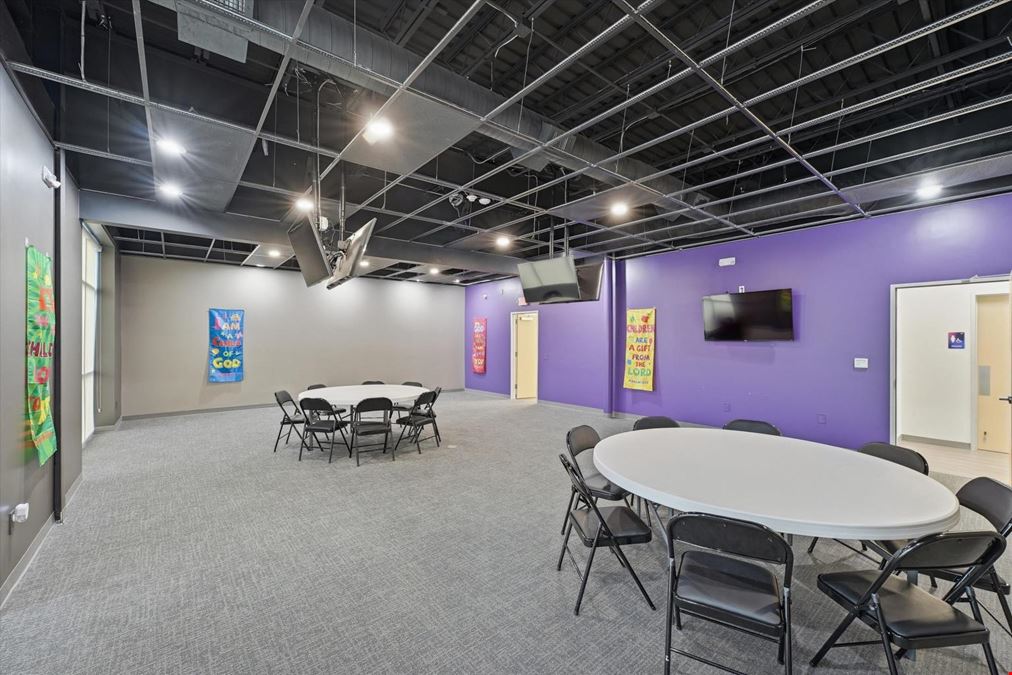 2880 Broadway Bend Dr 