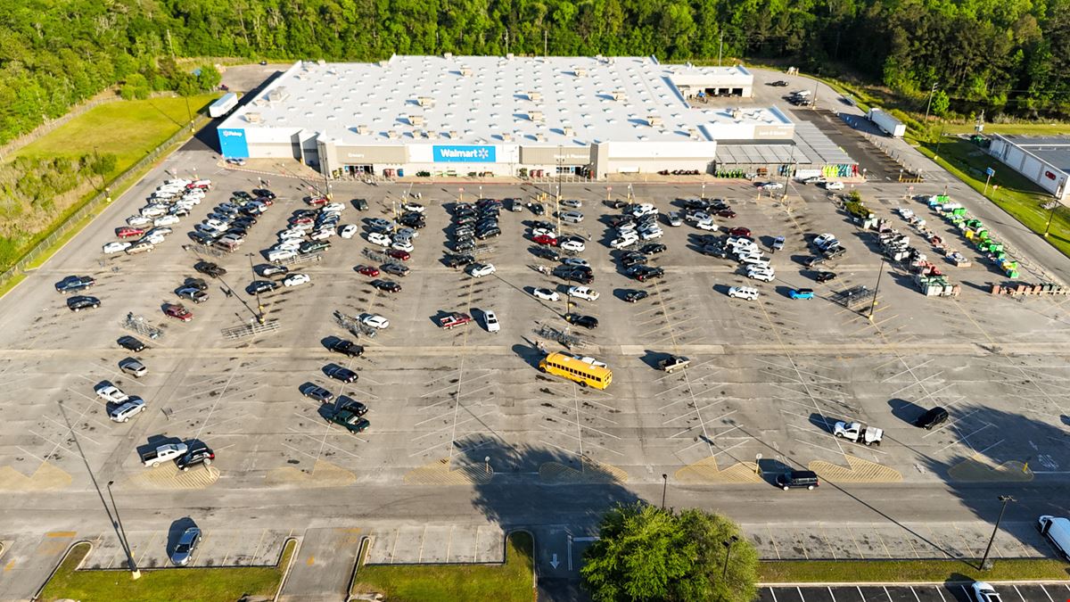 Jesup Plaza