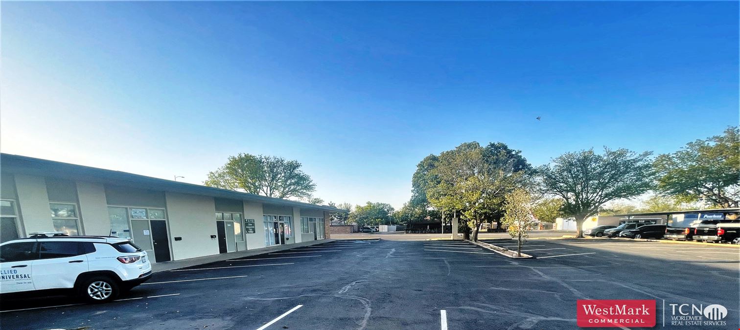 Tidwell Plaza