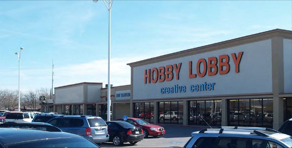 Hobby Lobby Plaza