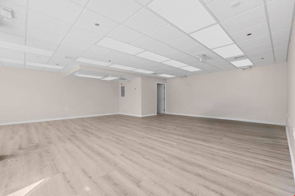 217 West Ave 37