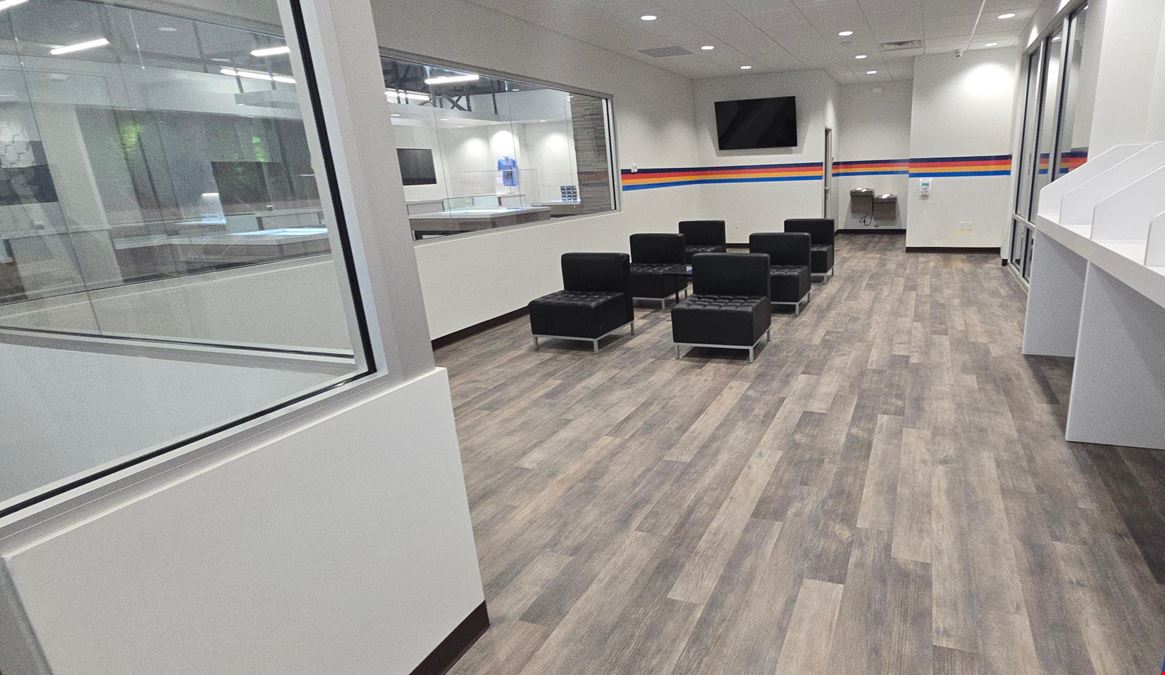 Lansing - Former Operating and Turnkey Provisioning Center