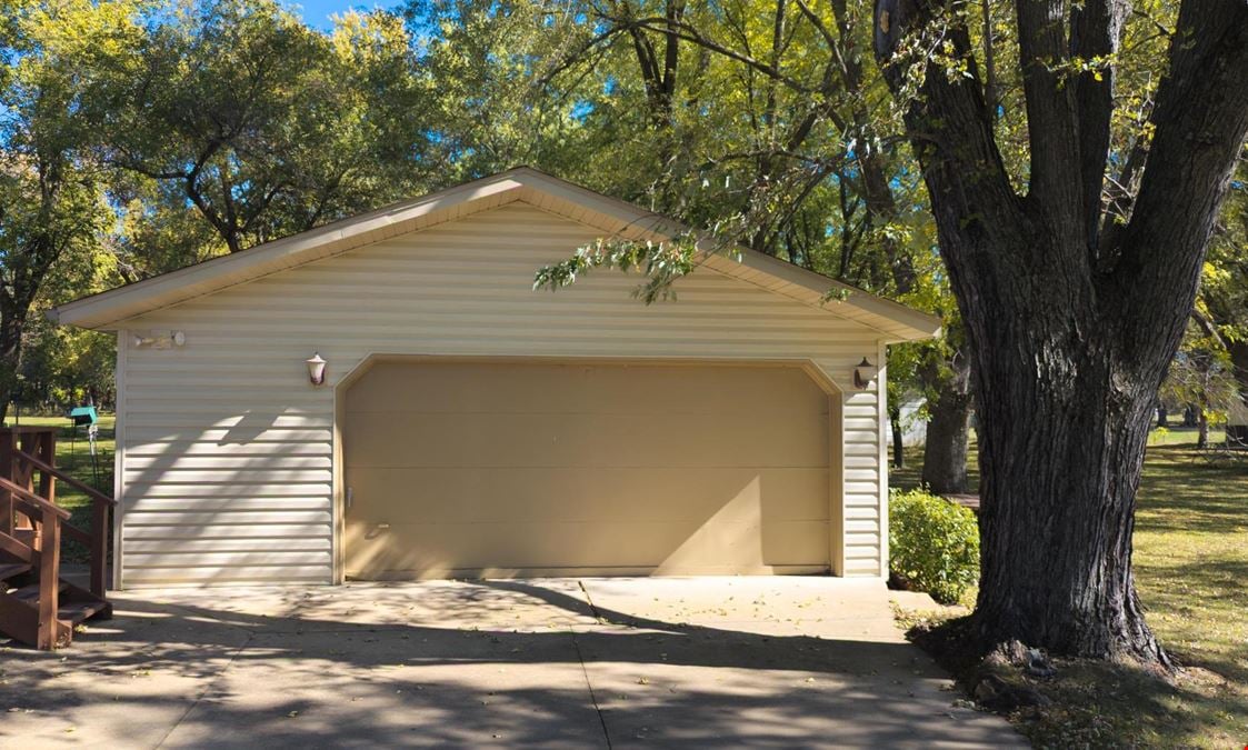 914 51st Ave SE - Single Family Home 