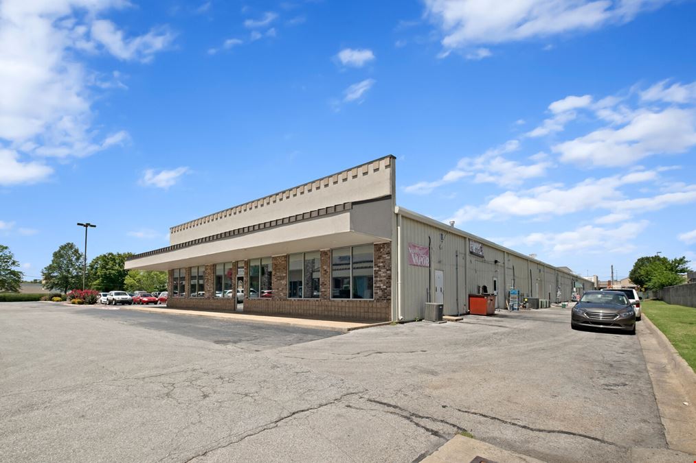 Kingston Centre Plaza