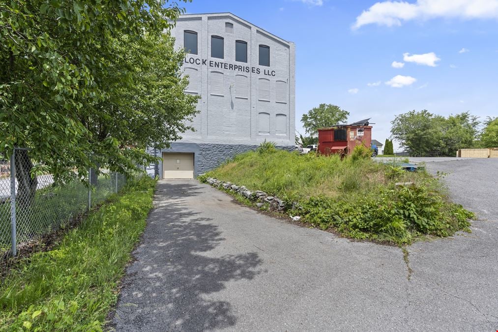 133 S Burhans Blvd, Hagerstown, MD 21740 - Warehouse
