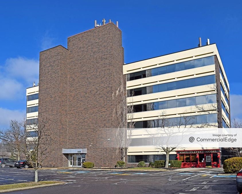 Airport Office Park - Building 4