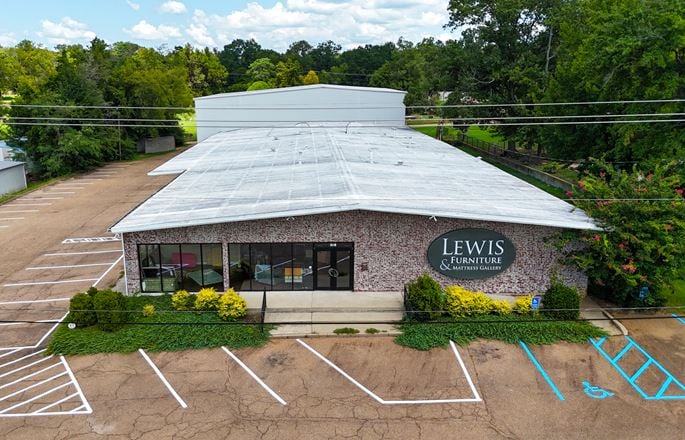 Preview of Retail space for Sale at 451 US 80