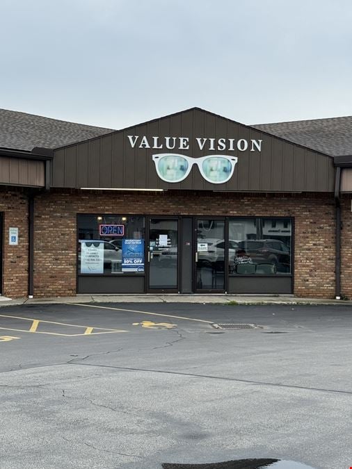 900+/- SF Retail/Office Space Available