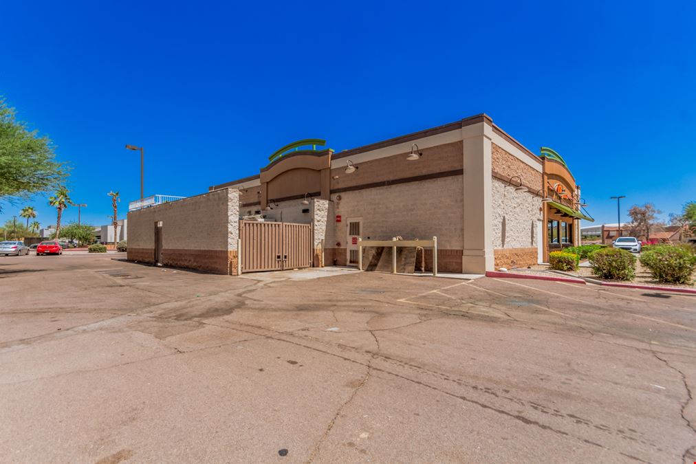 Freestanding Restaurant Building w/ Northern Ave Frontage