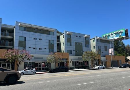 Preview of Retail space for Rent at 16710 Ventura Blvd