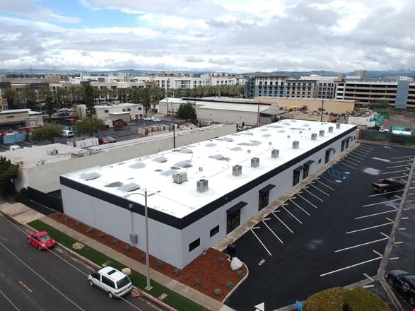 Preview of Industrial space for Rent at 1826-1842 S Lewis Street