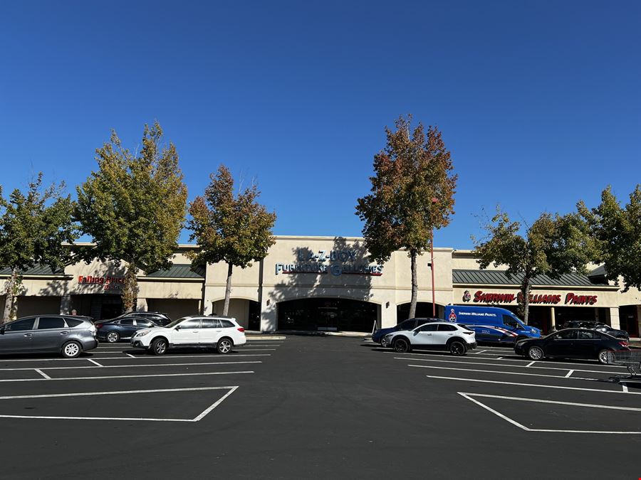 Village Plaza Shopping Center