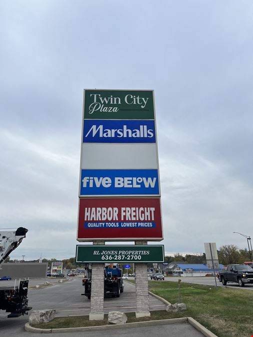 Twin City Plaza
