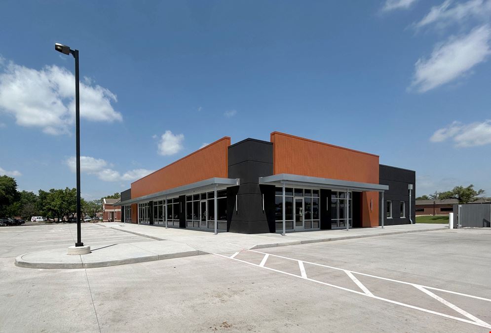 CENTRAL & WEBB RETAIL